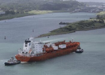 Who operates the Panama Canal, who sold it and what else to know – NBC Chicago