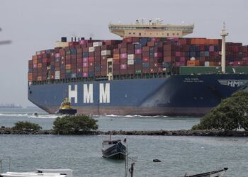 Why Donald Trump is threatening to take control of the Panama Canal