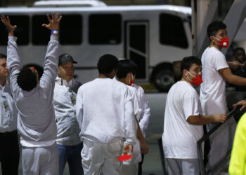 Venezuela welcomes home nationals deported from US in Guantanamo Bay | World News