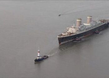 SS United States tracker: Historic ocean liner makes it into Atlantic Ocean on way to Gulf, last tracked off North Carolina