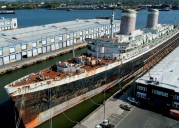 SS United States Florida destiny: World's largest artificial reef