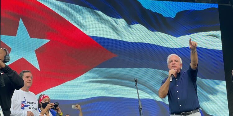 Carlos Giménez says sanctions will prevent Cuba from selling doctors ‘like cattle to the highest bidder’