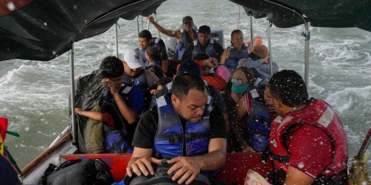 8-year-old Venezuelan boy drowns off Panama as migrants turned away by the US