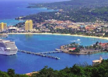 The Dominican Emerges as FDI Powerhouse