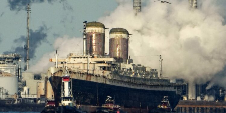 Where is it? Where will it be sunk?