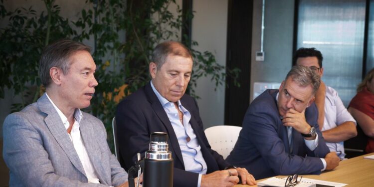 Bank of America prevé que Uruguay tendrá viento de cola por Argentina y un descenso de la inflación