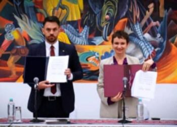 Chile firma protocolo con Bolivia para reconducción de migrantes irregulares