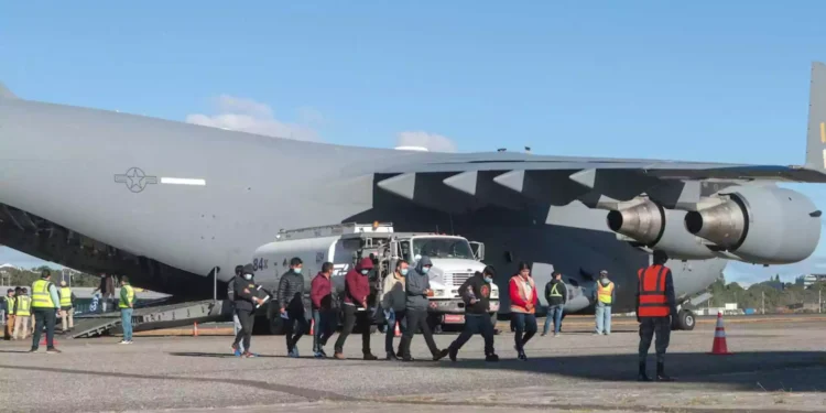 Costa Rica To Become A Stopover For US Deportees; Second Latin American Country To Be Used As Deportation Stopover