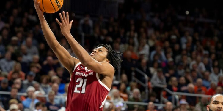 Hogs cold shooting spoils upset bid