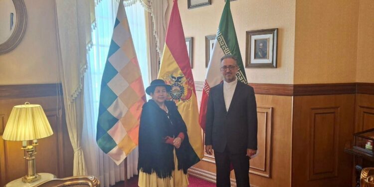 Iran, Bolivia stress developing coop. in bilateral ties