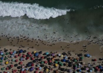 PHOTO COLLECTION: Summer in South America