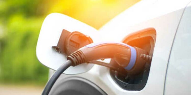 Registration opens for training opportunity in electric vehicle (EV) maintenance, repairs