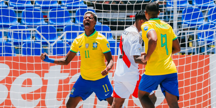 Todo de la Fecha 1 en la CONMEBOL Copa América Fútbol Playa 2025™ – CONMEBOL