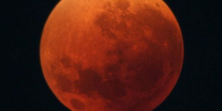 When is the March 2025 total lunar eclipse? How to see it in Indiana