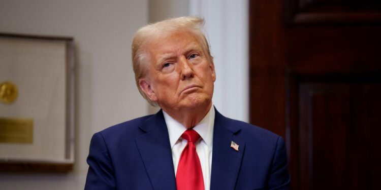 Why the US Stock Market Is Lagging Behind Europe Under Trump