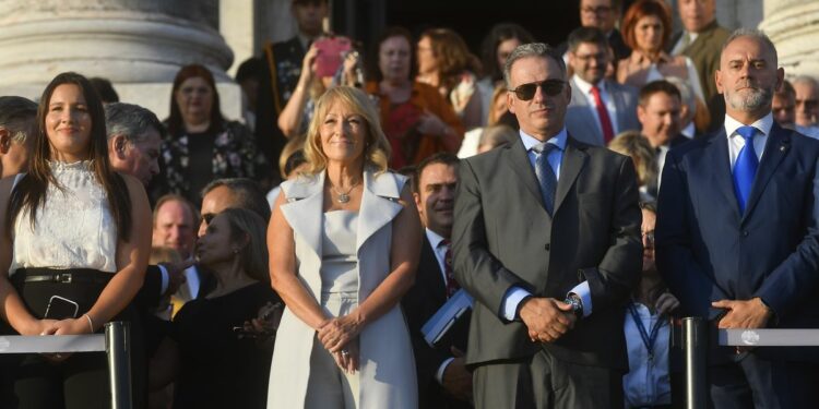 quiénes son los presidentes que vendrán a Uruguay para la asunción de Yamandú Orsi