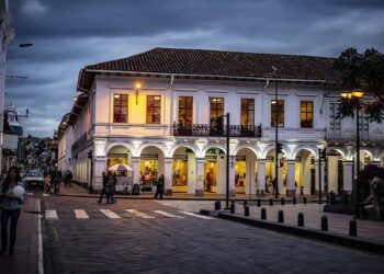 Ecuador chooses president against backdrop of gang violence – BBC.com