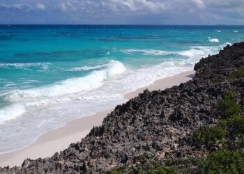 Bahamas, US Virgin Islands and St. Kitts and Nevis added to EU blacklist – ICIJ.org