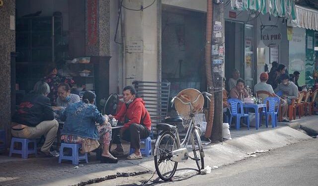 Providing affordable housing to 180,000 in Ecuador with ECOPact – Holcim