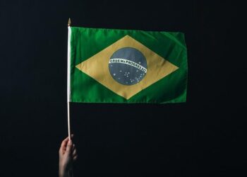 Brazil’s Petrobras in talks with US LNG suppliers for long-term deal, executive says – Reuters.com