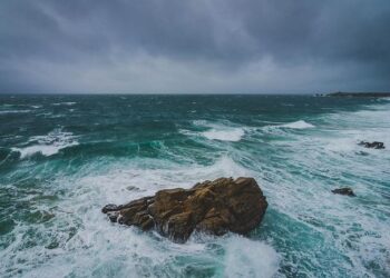 The huge country that’s part of France and in the EU – but nowhere near Europe – Express