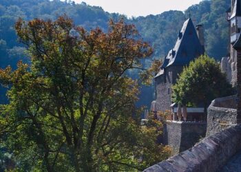 Do all Americans observe daylight saving time? Why some states and territories don’t. – USA TODAY