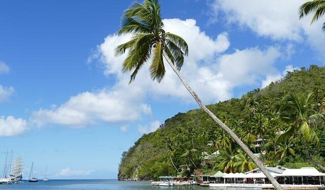 St Lucia profile – Timeline – BBC.com