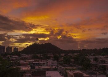 Analysis | People are fleeing Puerto Rico, Guam and every other U.S. territory. What gives? – The Washington Post