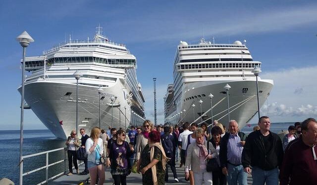 Nearly 90 cruise guests, crew sick in third Holland America norovirus outbreak this year – USA TODAY