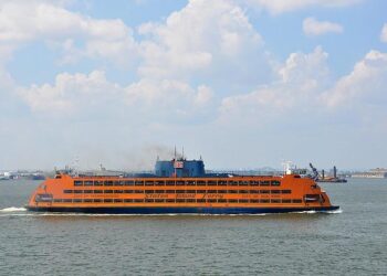Staten Island’s Best Dressed: DeVito family celebrates 70 years in the U.S. at Old Bermuda Inn – SILive.com