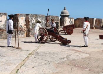 Neither states nor nations, Puerto Rico and Virgin Islands face rocky storm recovery – Miami Herald