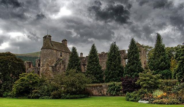 Falkland Islands fears erupt as Latin American president backs ‘return’ of archipelago – Express