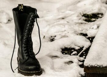 Dr. Rhonda Sealey-Thomas, a citizen of Antigua and Barbuda is sworn in as PAHO/WHO Assistant Director – Pan American Health Organization