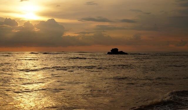 El Salvador offers to hold ‘dangerous’ US citizens and criminal migrants from any country in their hellhole ‘mega-prison’ – New York Post