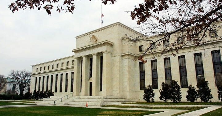 Arizona banks start 2025 on a solid economic footing. What's ahead?