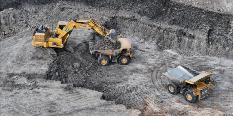 Canada to extend mineral exploration tax credit to boost mining sector