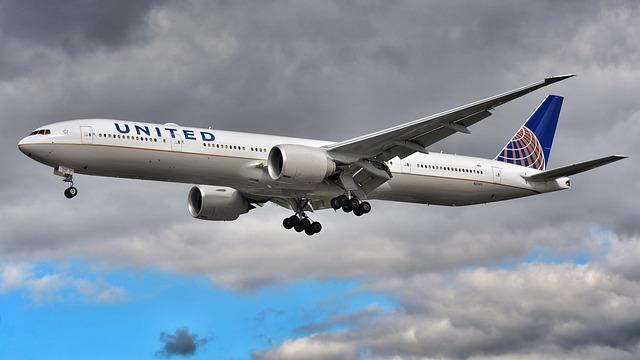 United Airlines Expands Winter Service to Grand Cayman