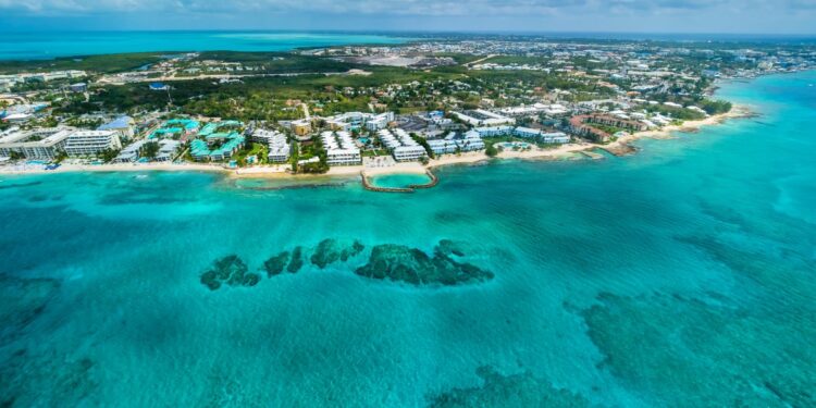 A 7.6 magnitude earthquake shakes the Caribbean – NBC 6 South Florida