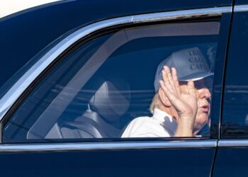 Canada on tenterhooks over looming north American trade war with steep tariffs