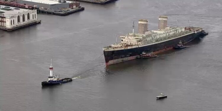 SS United States arrives in Alabama from Philadelphia – NBC New York