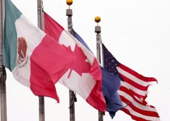 Stocks fall as Trump says tariffs on Mexico, Canada will go into effect