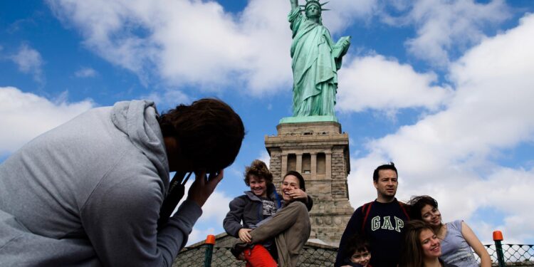 Dear tourists: Come to America! You might win a free trip to El Salvador! | Opinion – USA Today