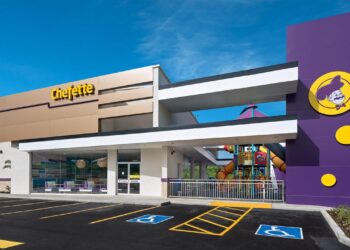 Chefette’s American Adventure: A Taste Test That Divides Opinions!