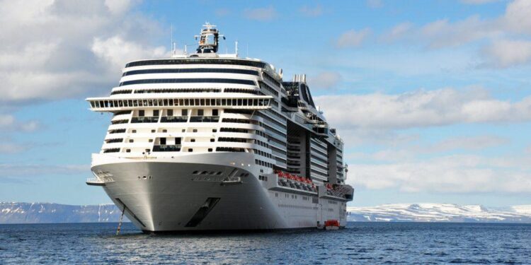 Discover the Top 25 Unforgettable Cruises from Miami to Martinique – Your Ultimate Guide!