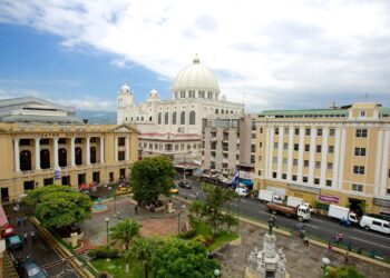 El Salvador’s Bold Proposal: A New Home for US Convicts Behind Bars