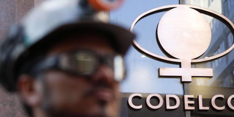 Exciting Partnership: Codelco and Anglo American Team Up to Operate Copper Mines in Central Chile!