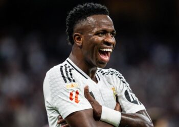 Vinicius Junior Shines with a Stunning Double as Brazil Dominates Paraguay 4-1 in Copa America!