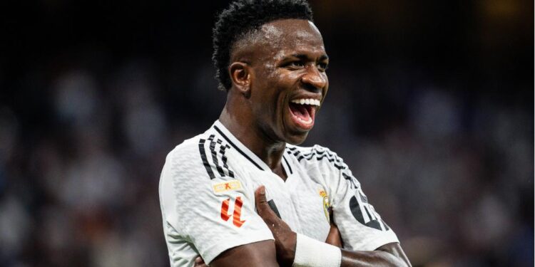 Vinicius Junior Shines with a Stunning Double as Brazil Dominates Paraguay 4-1 in Copa America!