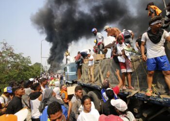 Struggling for Safety: The Plight of Venezuelan and Haitian Refugees in the Americas