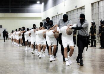 Venezuelan Deported from the U.S. Under Controversial Gang ‘Points System’, Lawyers Reveal